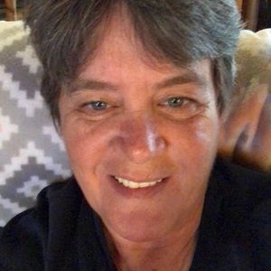 Meet your Posher, Ina